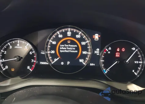 2022 Mazda Cx-30 Carbon Edition z USA, uszkodzony, nr VIN 3MVDMBCL2NM404718